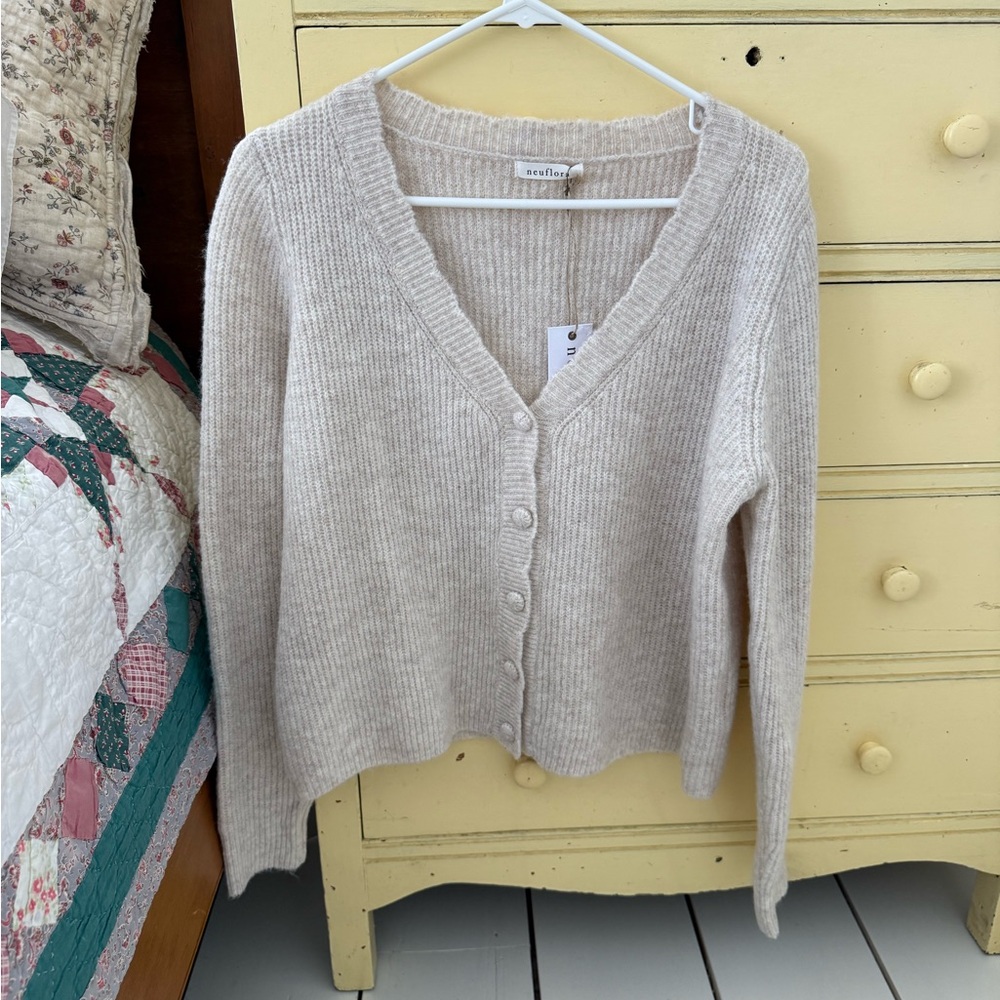 Neuflora Gold Coast Cardigan